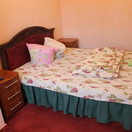 Studio apartment แชร์นีฮีฟ ภายนอก รูปภาพ