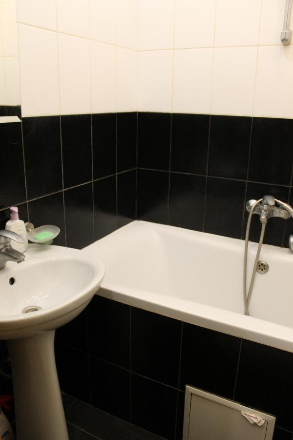 Studio apartment แชร์นีฮีฟ ภายนอก รูปภาพ