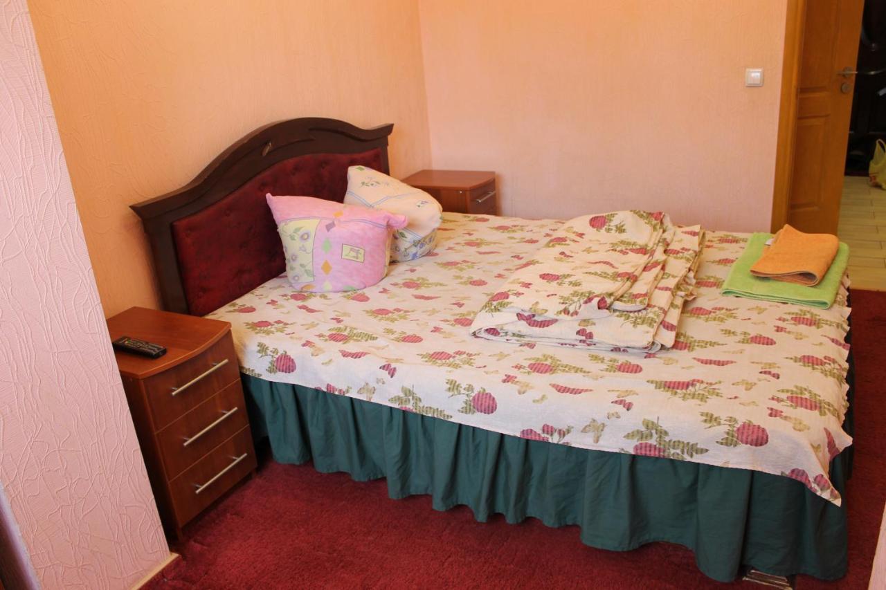 Studio apartment แชร์นีฮีฟ ภายนอก รูปภาพ